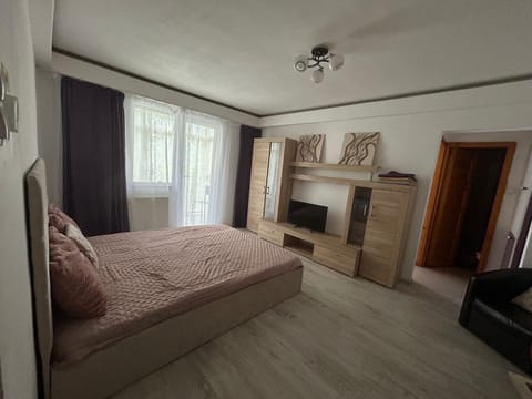 TV and multimedia, Bedroom
