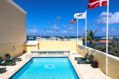 Day, View (from property/room), Pool view, Swimming pool, sunbed