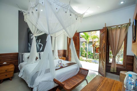 Tropical Garden by TANIS Hotel in Nusapenida