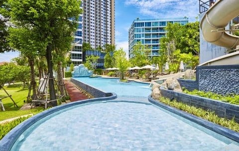 Garden view, Swimming pool