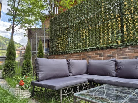 Garden, Garden view