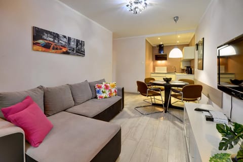 TV and multimedia, Kitchen or kitchenette