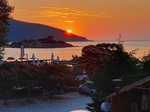 Summer, Balcony/Terrace, Beach, Sea view, Sunrise