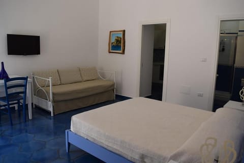 Dining area, Bedroom