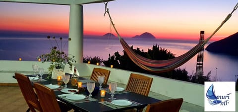 Natural landscape, Balcony/Terrace, Dining area, Sea view, Sunset