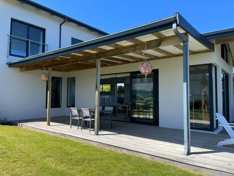 Property building, Patio