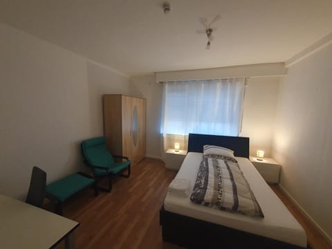 Shower, Bed, Photo of the whole room, Seating area, Dining area, Bedroom, Communal kitchen, dishwasher, flat iron, heating, heating, internet, internet, internet, soundproof, towels, towels, wardrobe