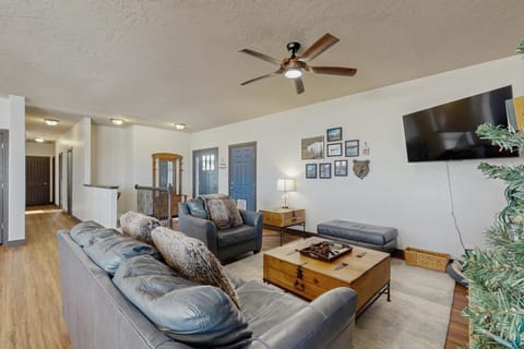 Silver Sage Sanctuary House in Granby