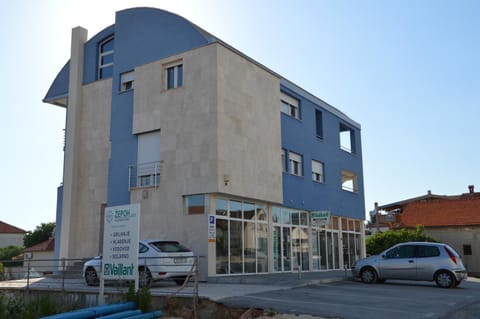 Cozy Two-Bedroom Apartment Apartment in Zadar