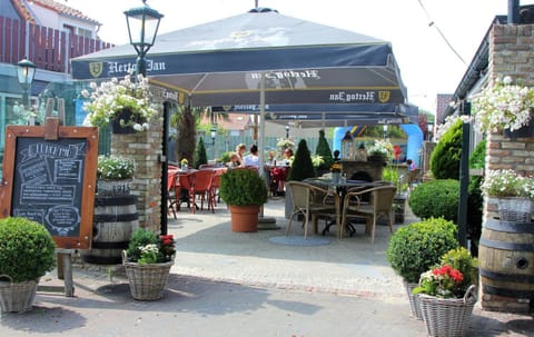 Hotel Restaurant de Boekanier Hotel in Vrouwenpolder