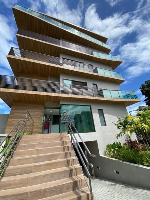 Property building, Facade/entrance, Day, View (from property/room)
