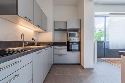 Kitchen or kitchenette, stove