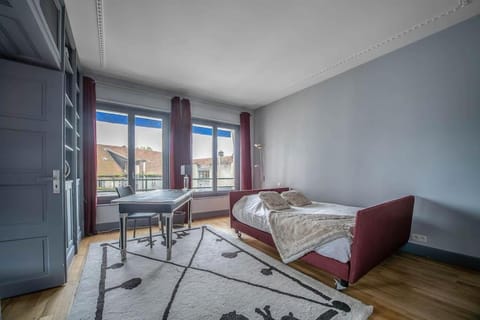 L'ANTHRACITE - Proche Opéra & Centre-ville Apartment in Auvergne-Rhône-Alpes