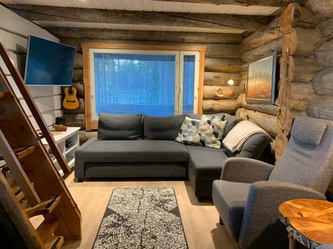 Kaupinpirtti, Ylläs, Äkäslompolo, , Lapland - Silver Log Cabin with Lake and Fell Scenery Cabin in Norrbotten County, Sweden