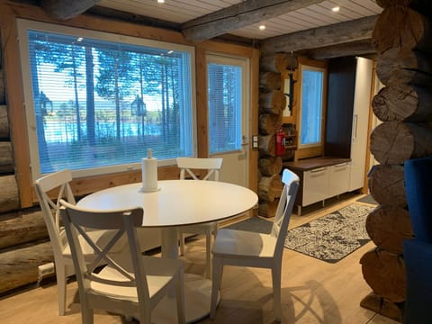 Kaupinpirtti, Ylläs, Äkäslompolo, , Lapland - Silver Log Cabin with Lake and Fell Scenery Cabin in Norrbotten County, Sweden