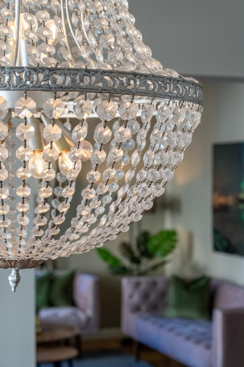 Bed, Living room, Photo of the whole room, Bedroom