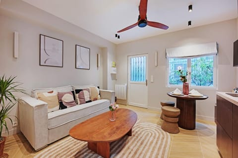 View (from property/room), Living room, Inner courtyard view