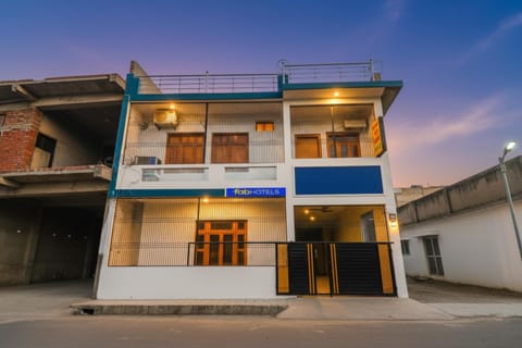 Property building, Facade/entrance