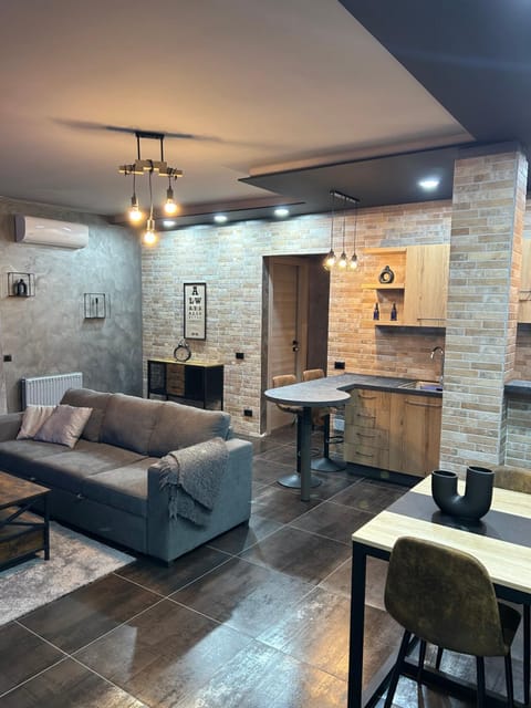 THE ROOFTOP Apartment in Reggio Emilia