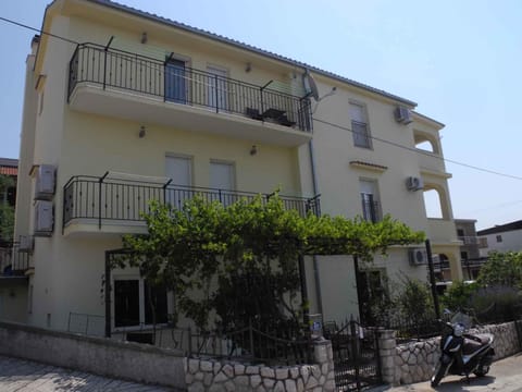 Property building, Summer