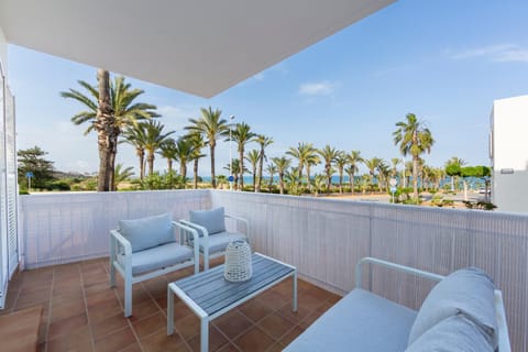 Spring, Day, Natural landscape, View (from property/room), Balcony/Terrace, Sea view