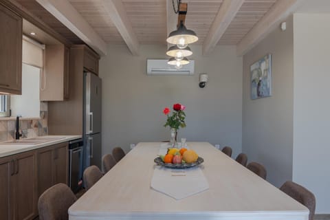 Alexandras's Mansion Villa in Crete