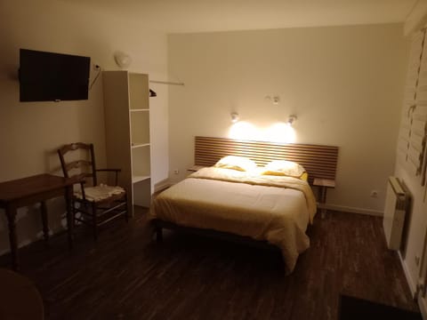 Chambre studio Vacation rental in Calais