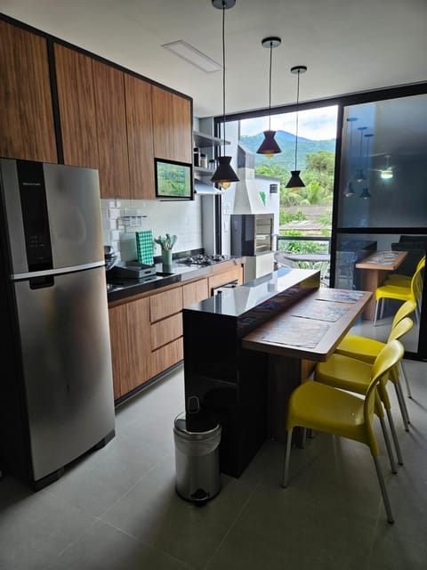 Kitchen or kitchenette, kitchen