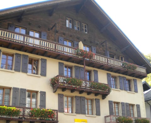 Property building, Balcony/Terrace