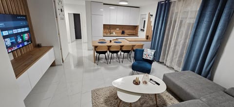 Living room, Dining area, kitchen