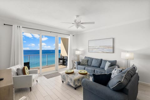 Living room, Seating area, Sea view, fireplace