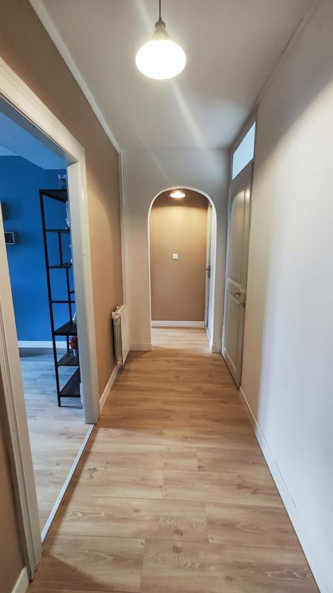 Banksy centre-ville, place de l'étoile Apartment in Strasbourg