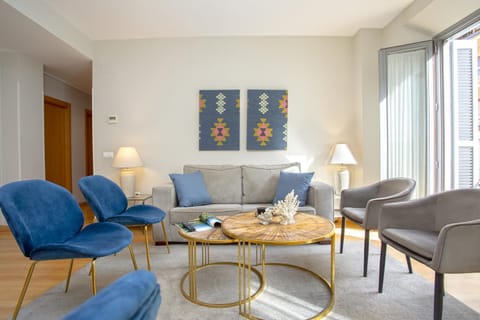 Communal lounge/ TV room, Living room