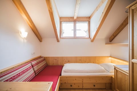 Klaudehof Farm Stay in Dobbiaco