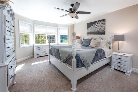 Sopra Bella- 4 bedroom home House in Corvallis