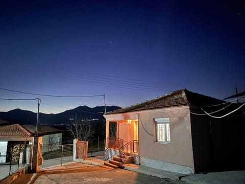 Μονοκατοικια 3 δωματιων House in Pieria, Greece