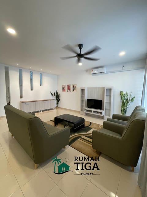 TV and multimedia, Seating area