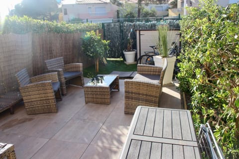 Patio, Patio, Balcony/Terrace, Balcony/Terrace