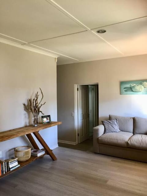 Plett Holiday Home in Longships House in Plettenberg Bay