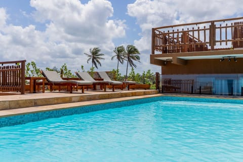 Swimming pool, Swimming pool, sunbed