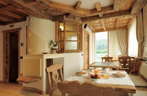 Agritur Melissa Farm Stay in Trentino-South Tyrol