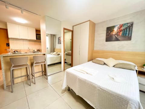 Bed, Kitchen or kitchenette, Photo of the whole room, Dining area, Bedroom