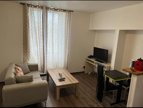 Lilas Apartment in Nogent-le-Rotrou