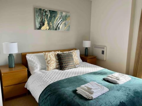 Beachfront Bliss with Spectacular Views Apartment in Wales