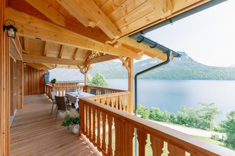 Balcony/Terrace, Lake view
