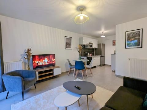 Le Jardin du Tramway, 30 min de Paris Apartment in Île-de-France