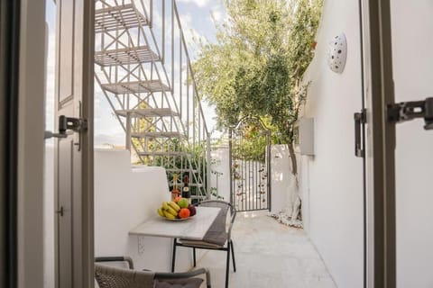 Villa Artemis Cycladic Charmed ! Villa in Plaka