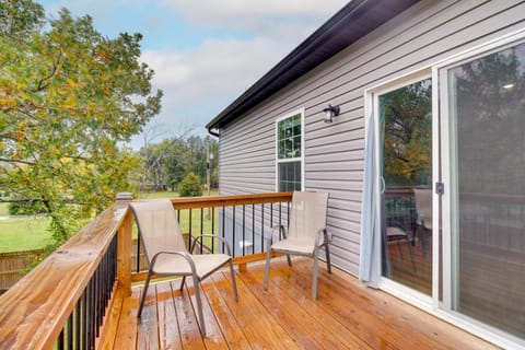 Arkansas Guest Suite with Deck Near Fayetteville! House in Fayetteville