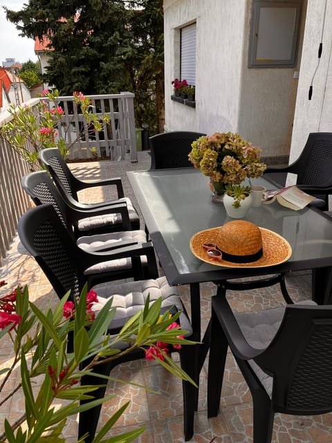 Patio, Balcony/Terrace, Balcony/Terrace