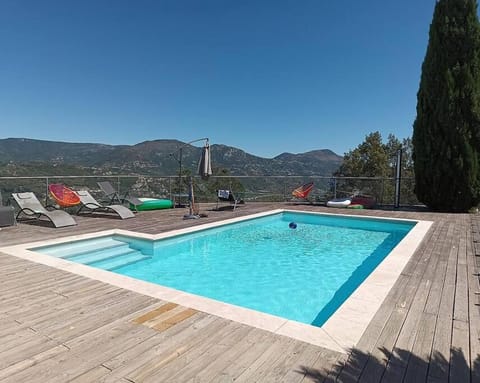 Balcony/Terrace, Swimming pool